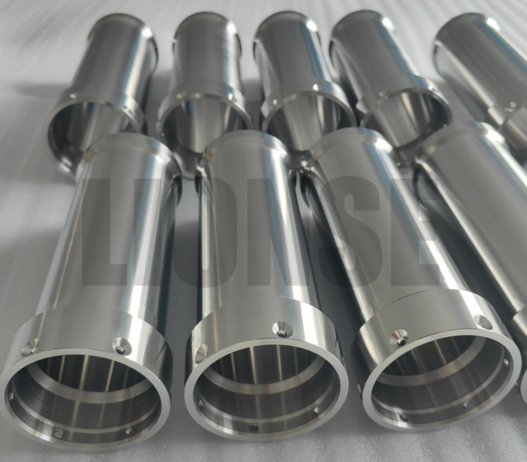 কেন টাইটানিয়াম জাহাজ প্রকৌশলের জন্য একটি আদর্শ উপাদান?